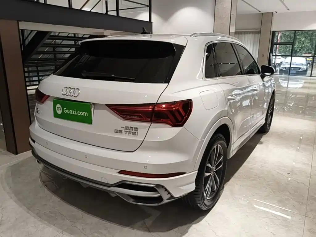 Audi Q3 2022