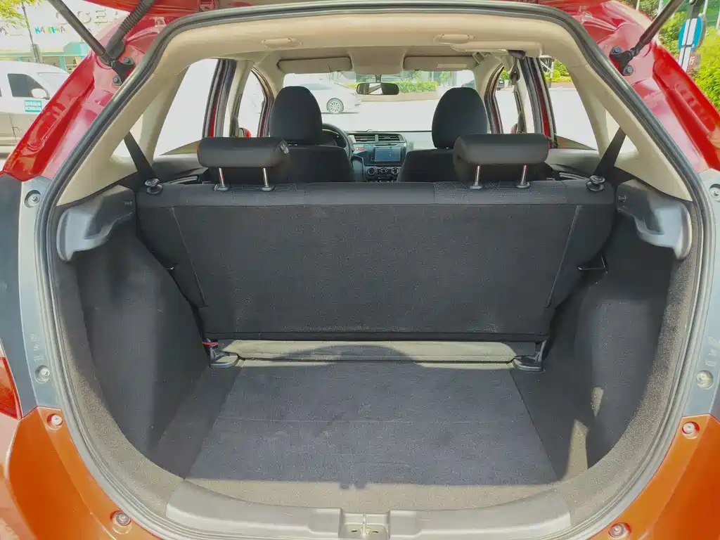 Honda Fit 2016 — фото 32
