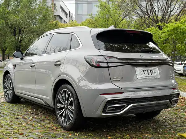 Hongqi HS5 2023