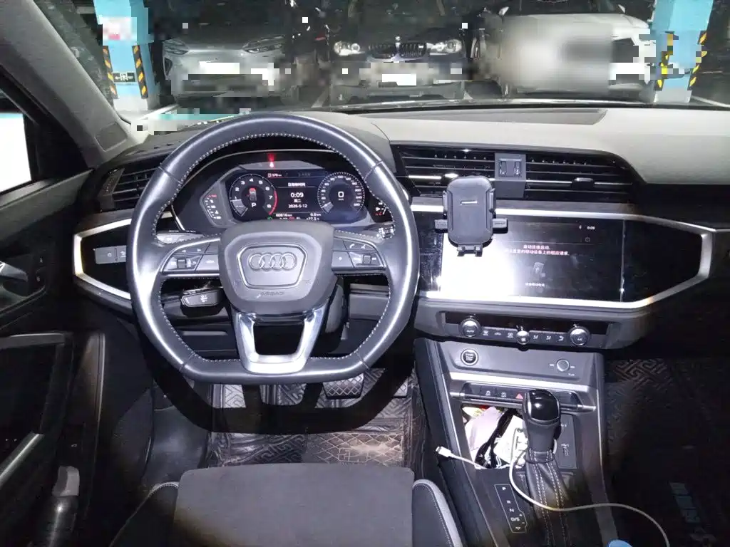 Audi Q3 2021