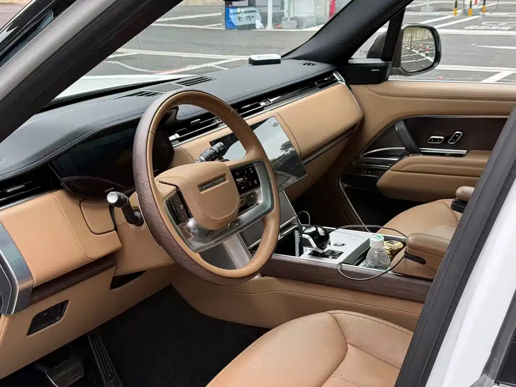 Land Rover Range Rover 2025