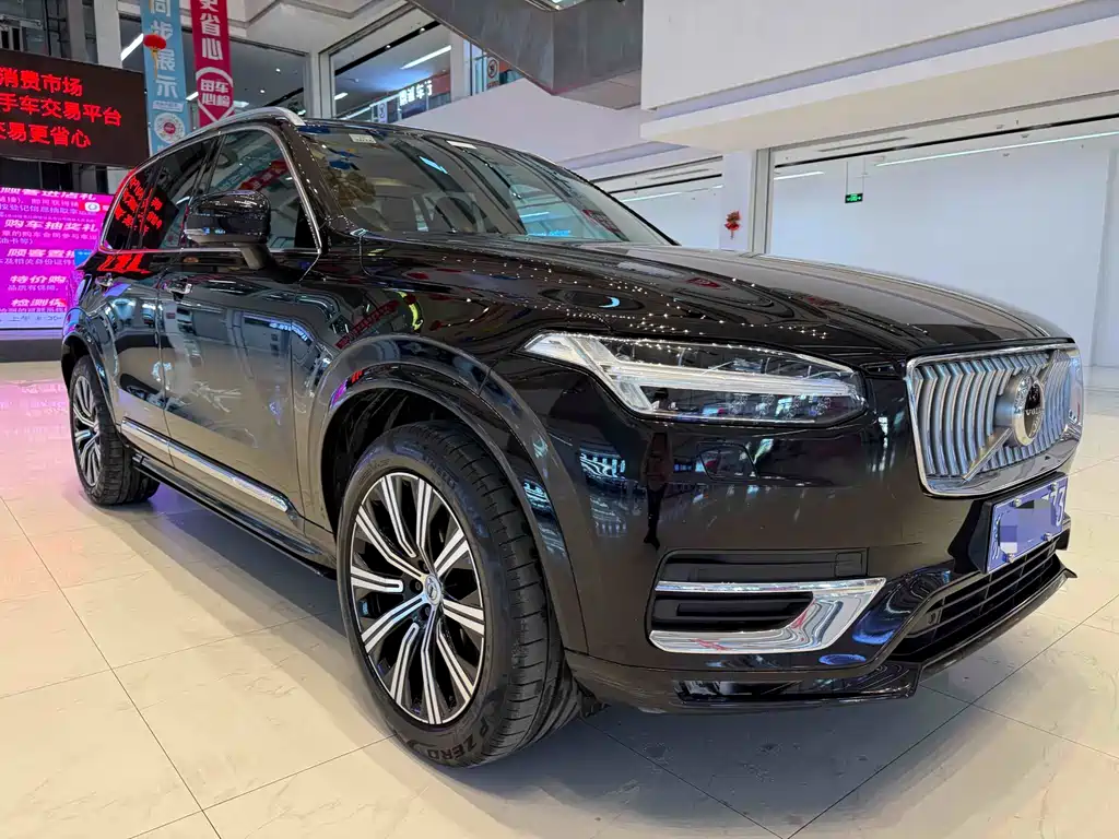Volvo XC90 2020 — фото 3