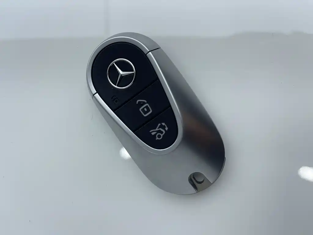 Mercedes-Benz GLC 2024 — фото 20