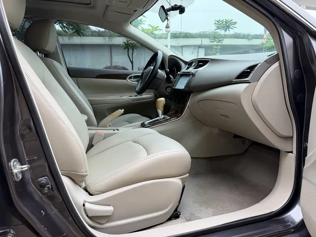 Nissan Sylphy 2013 — фото 11