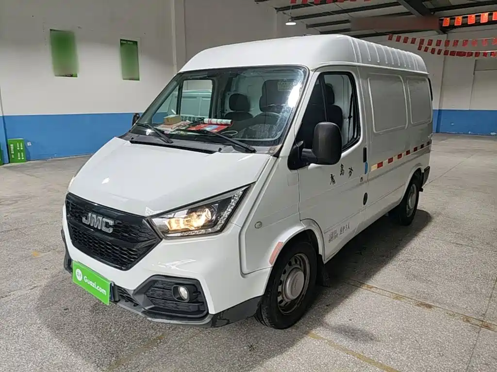 JMC Tesla 2022