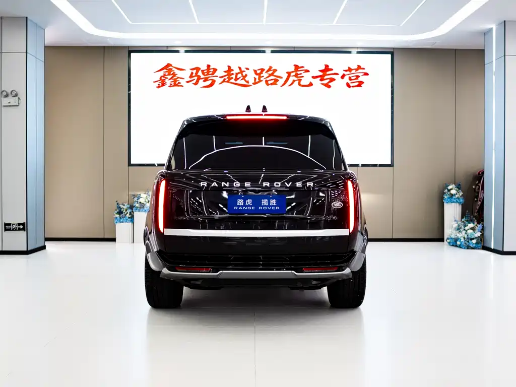 Land Rover Range Rover 2026 — фото 5