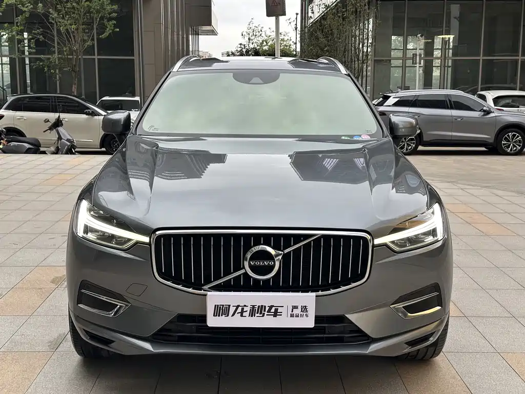 Volvo XC60 2021 — фото 3
