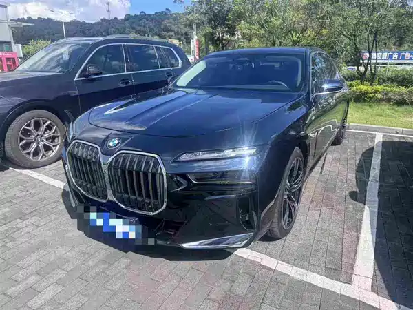 BMW 7 Series 2025