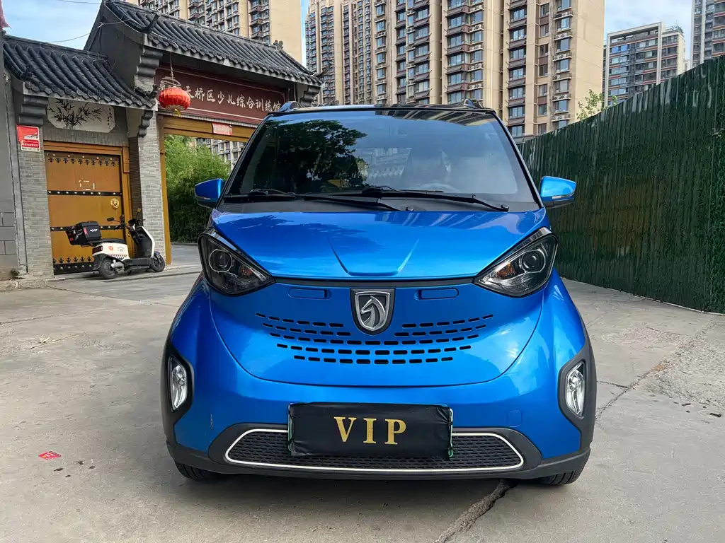 Baojun E100 2020