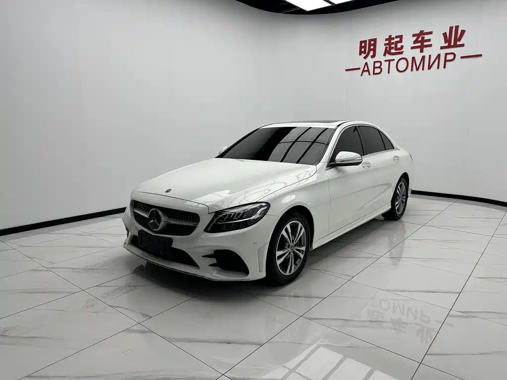 Mercedes-Benz C-Class 2020 — фото 3