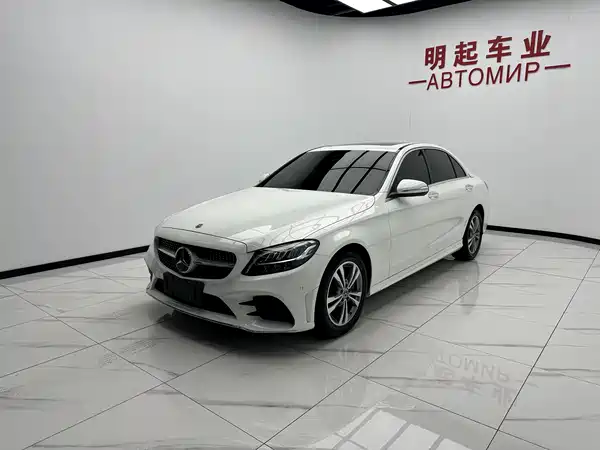 Mercedes-Benz C-Class 2020