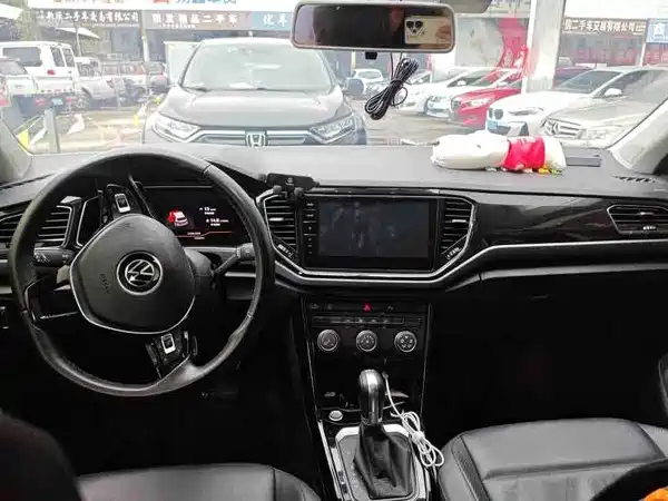 Volkswagen T-Roc 2022