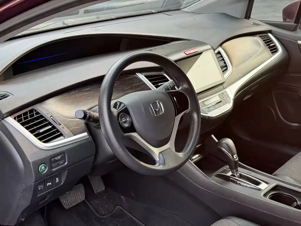 Honda Jade 2019 — фото 10