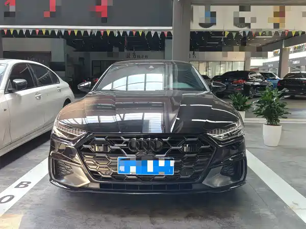 Audi A7L 2024