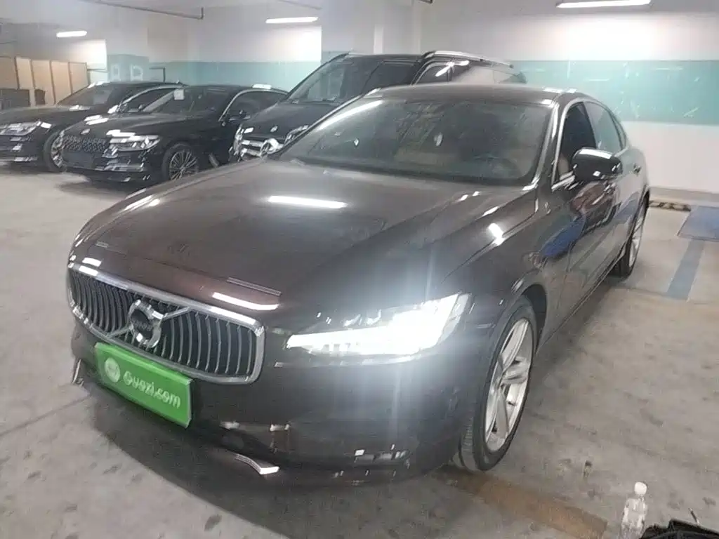 Volvo S90 2017