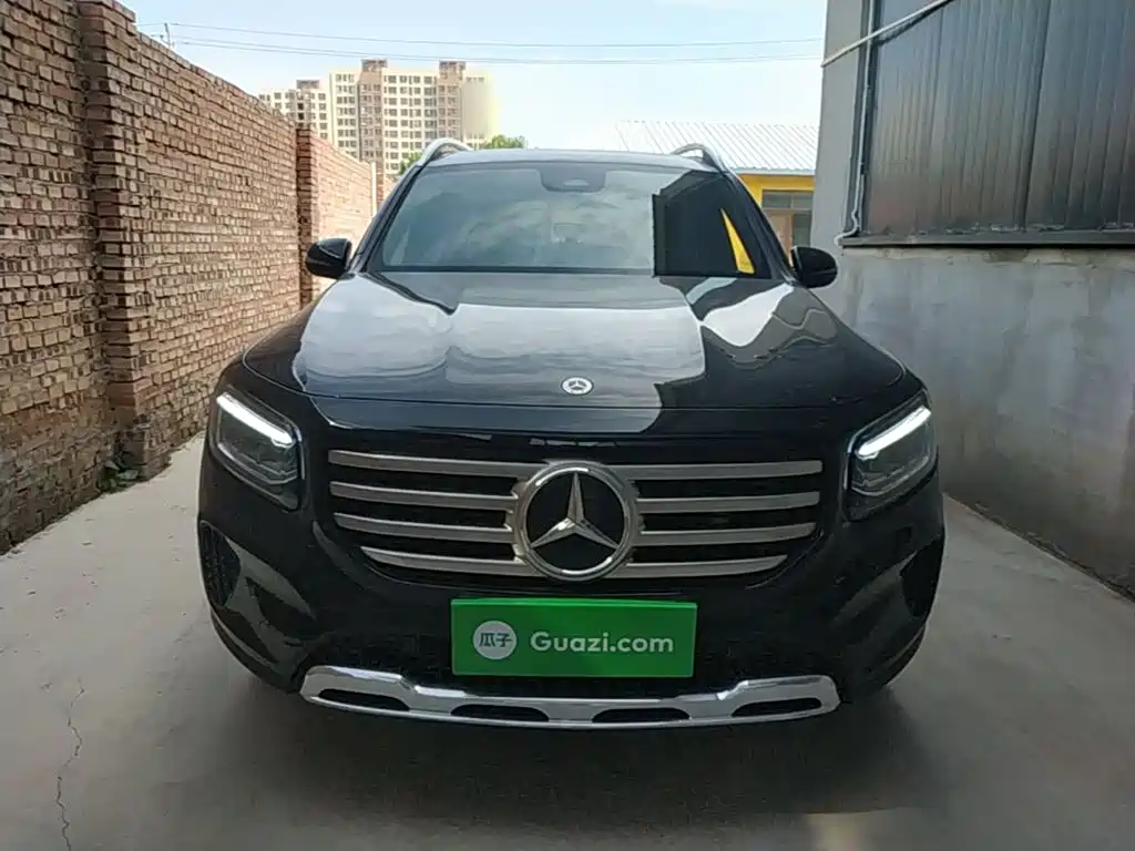 Mercedes-Benz GLB 2024