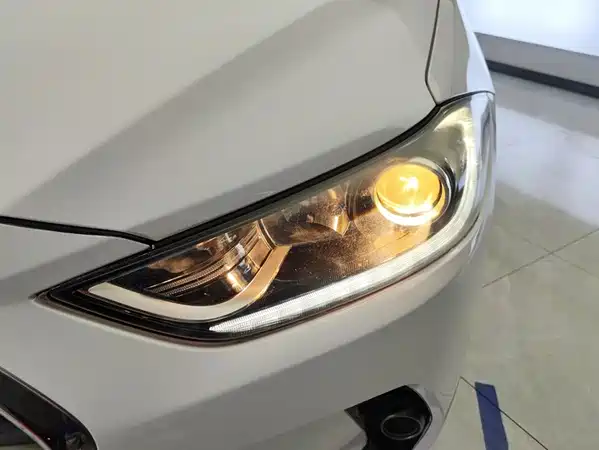 Hyundai Celesta 2016