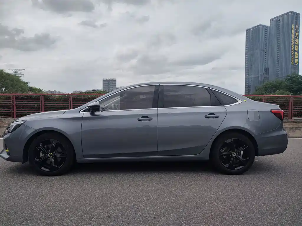 Roewe i6 MAX 2022 — фото 7