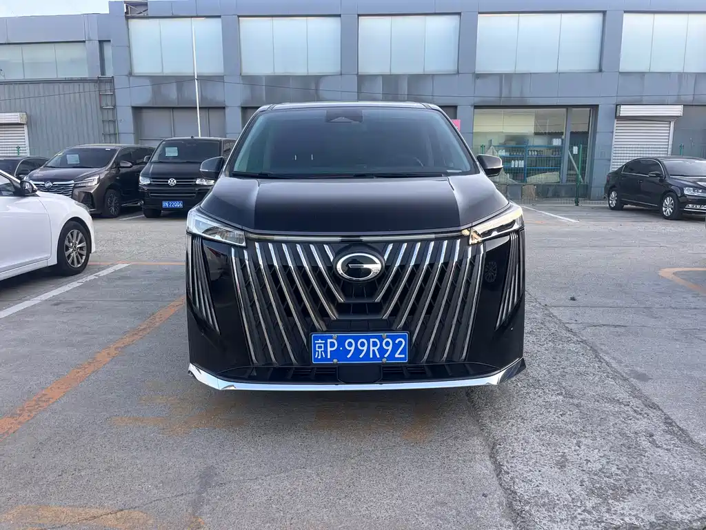 GAC Motor Trumpchi M8 2023 — фото 2