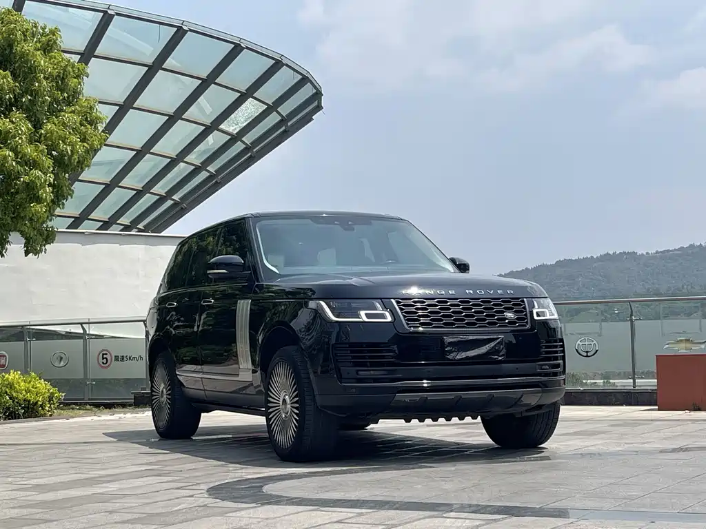 Land Rover Range Rover 2018 — фото 3
