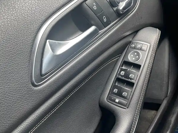 Mercedes-Benz GLA 2017