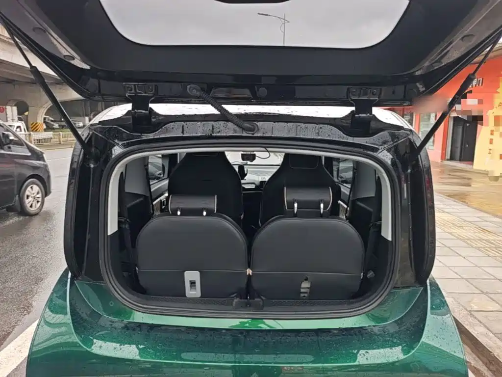 Baojun Kiwi EV 2022 — фото 19