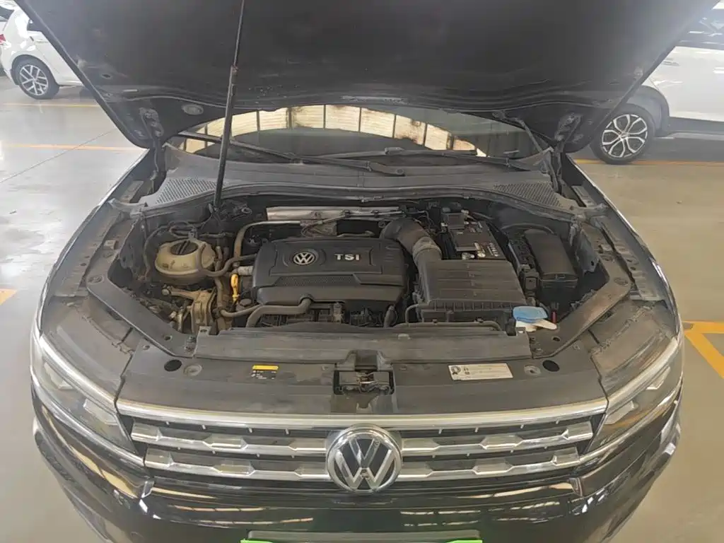 Volkswagen Tiguan L 2017 — фото 20