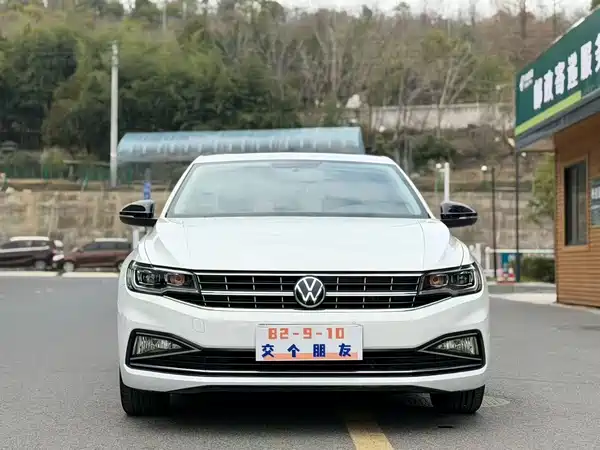 Volkswagen Bora 2021