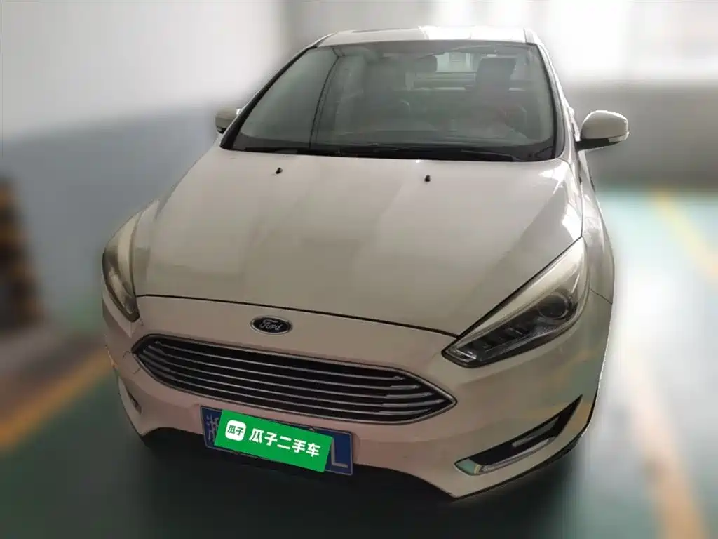 Ford Focus 2017 — фото 24
