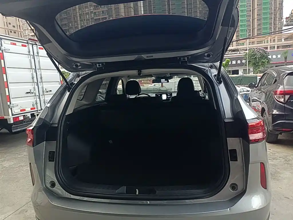 Haval H6 2023 — фото 19