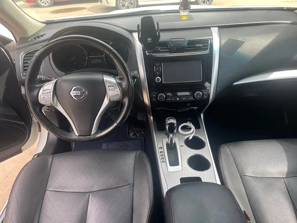 Nissan Teana 2017 — фото 10