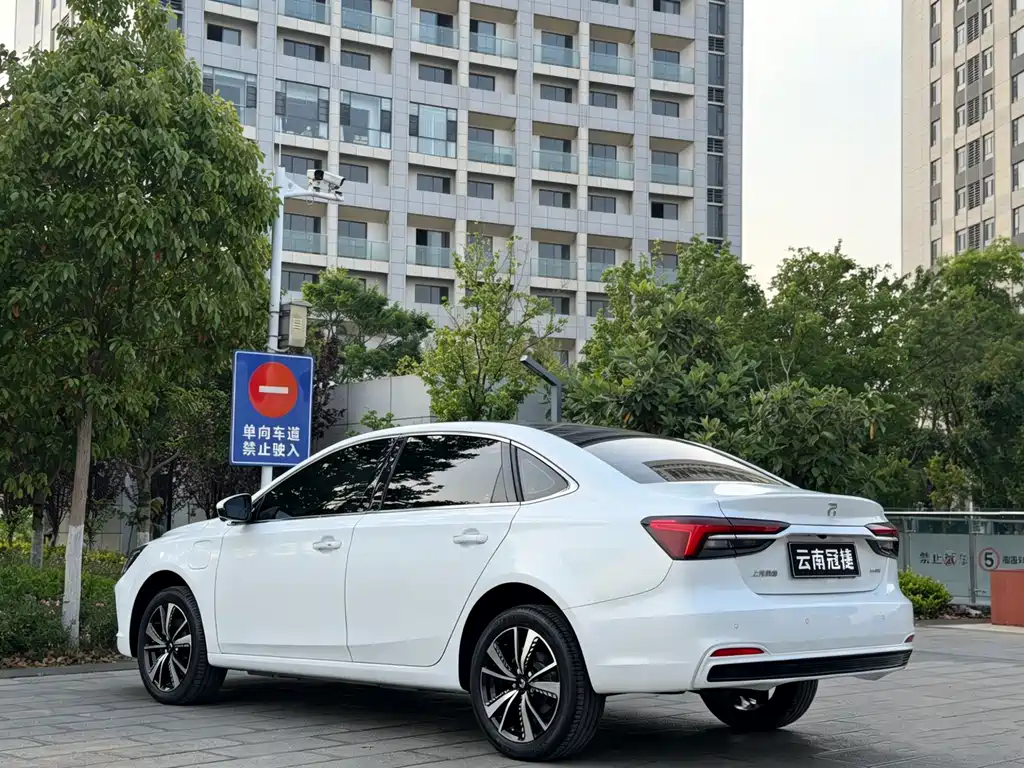 Roewe Feifan ER6 2022 — фото 9