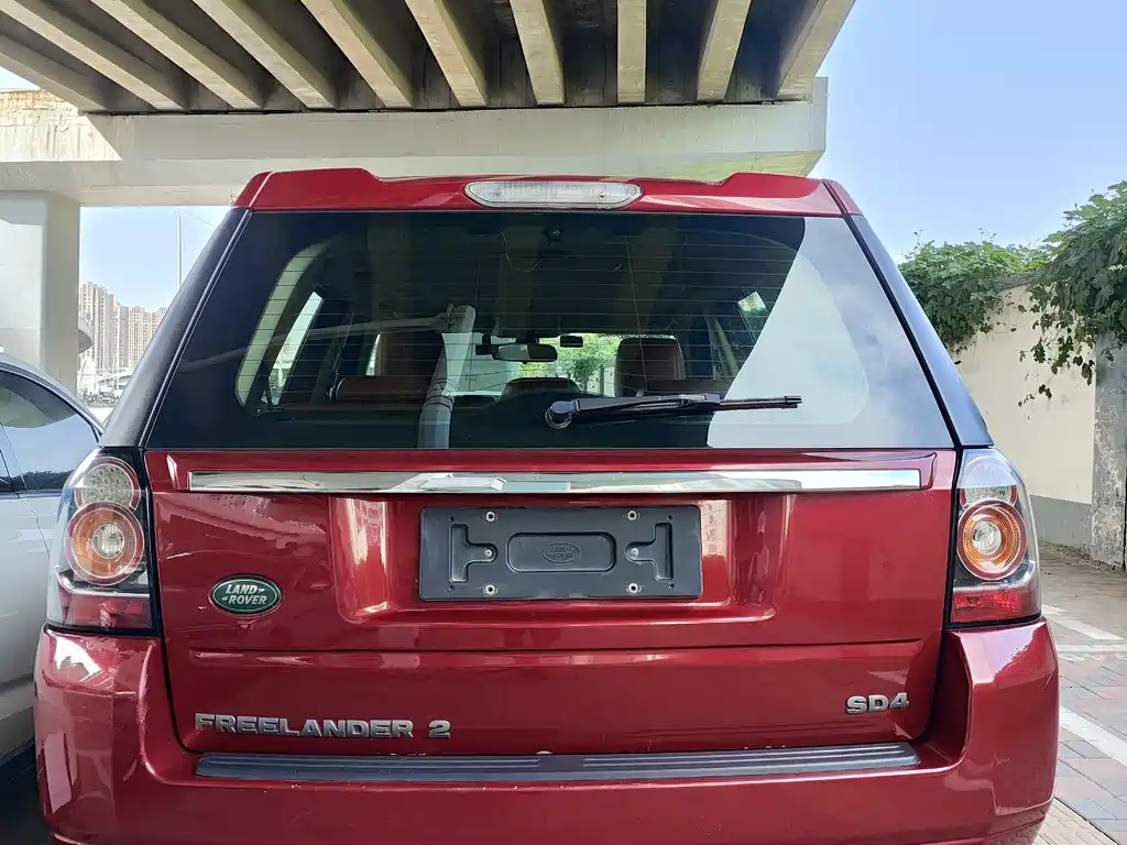 Land Rover Freelander 2 2013 — фото 21