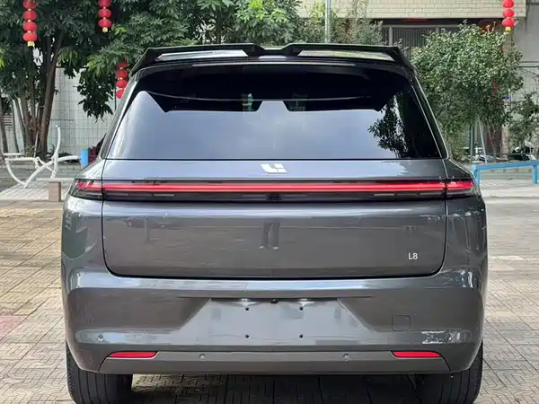 Li Auto L8 2023