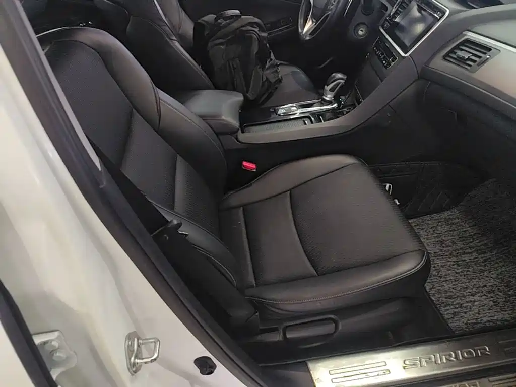 Honda Spirior 2018 — фото 25