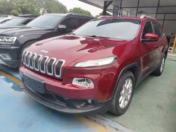 Jeep Cherokee 2016