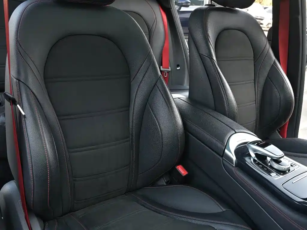 Mercedes-Benz GLC AMG 2019 — фото 20