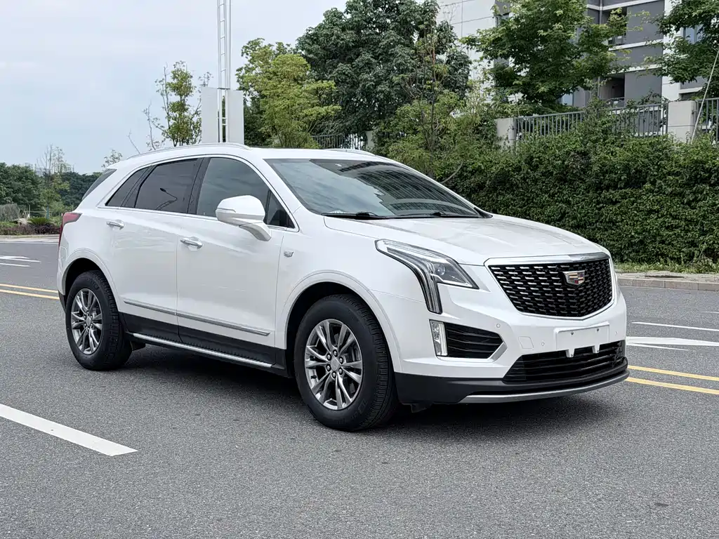 Cadillac XT5 2020 — фото 3