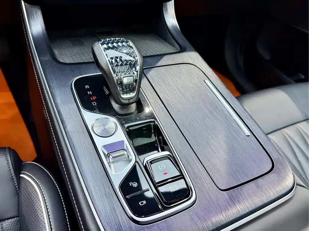 GAC Motor Trumpchi GS8 2023 — фото 18