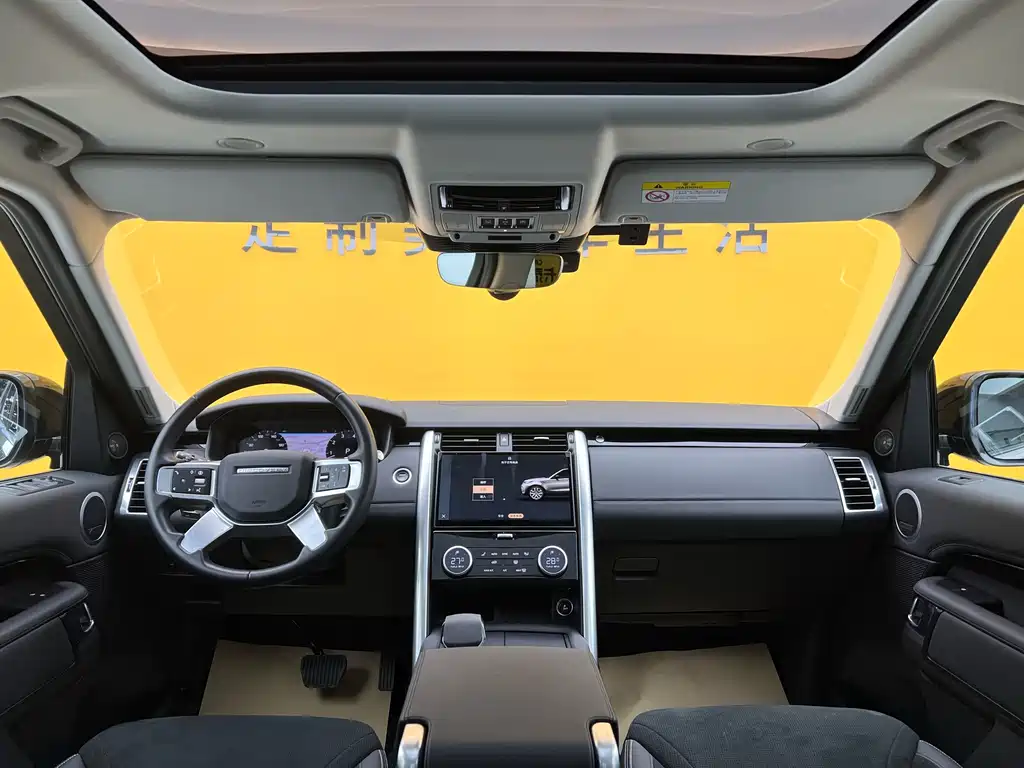 Land Rover Discovery 2024 — фото 16