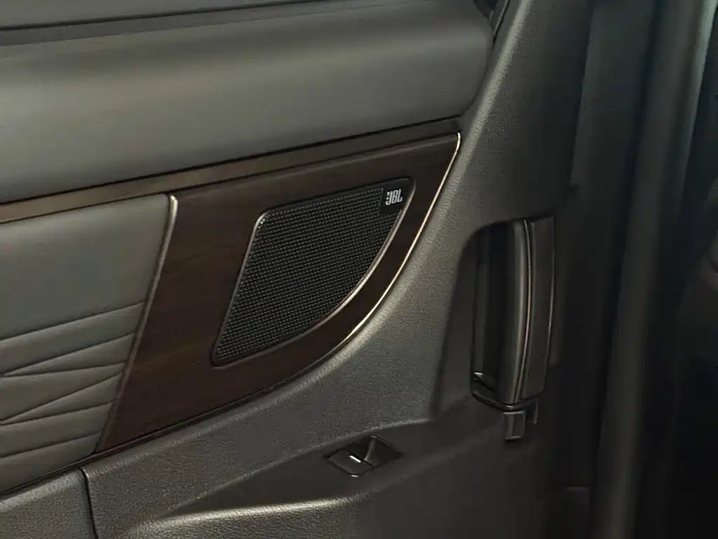 Toyota Alphard 2026 — фото 14