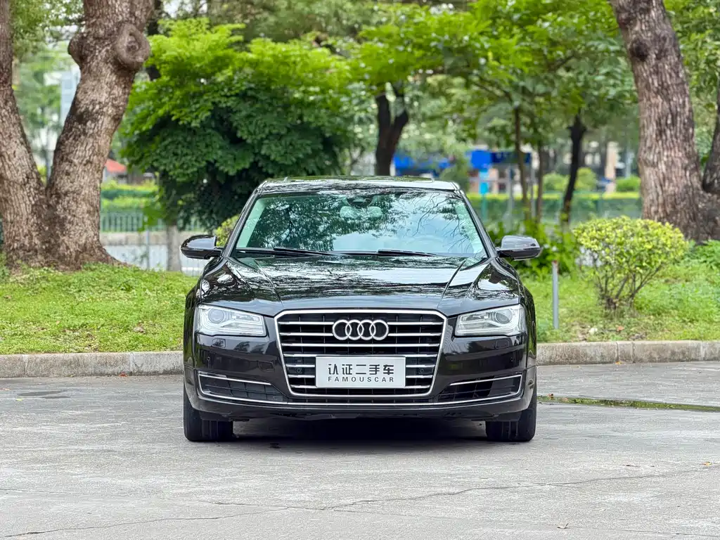 Audi A8 2015 — фото 2