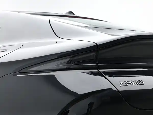 IM Motors L6 2025