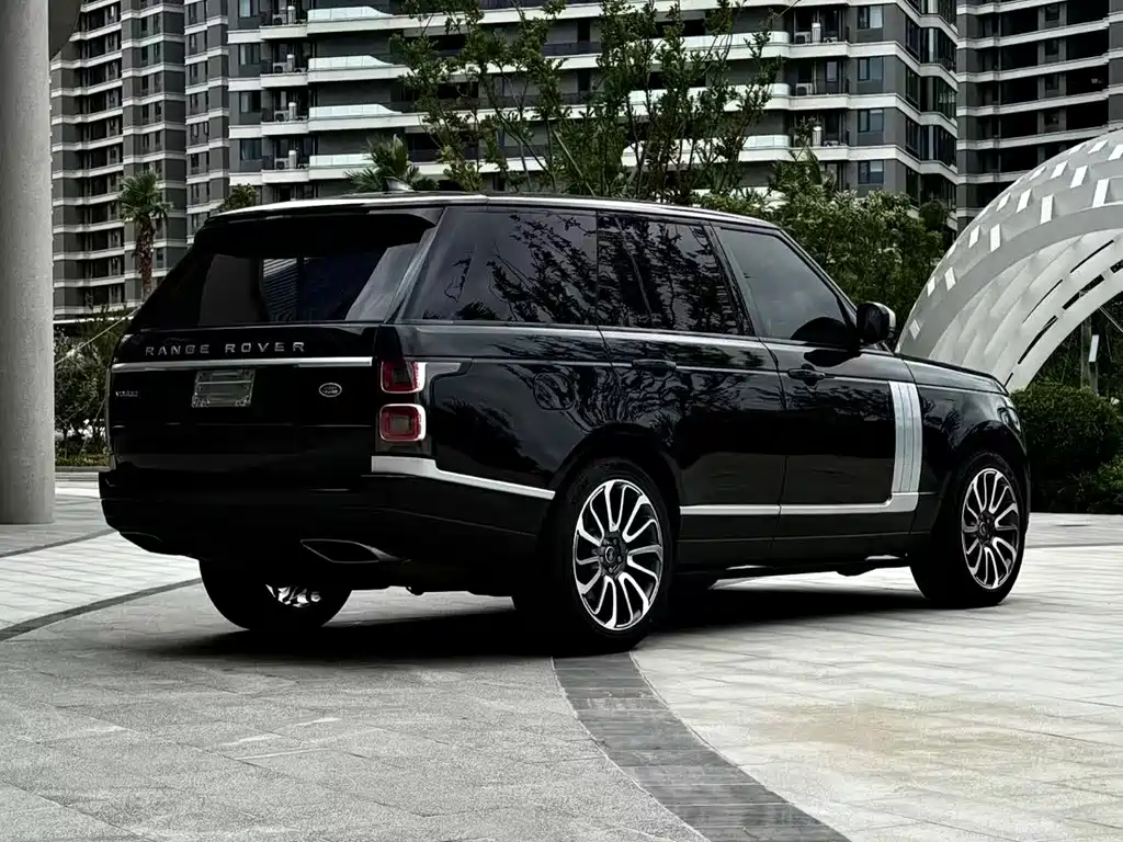 Land Rover Range Rover 2018 — фото 2