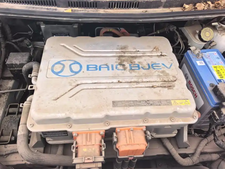 BAIC New Energy EC5 2021 — фото 10