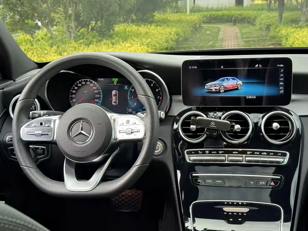 Mercedes-Benz C-Class 2021 — фото 10
