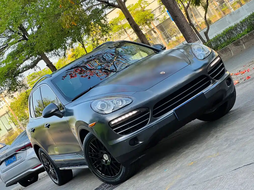 Porsche Cayenne 2014 — фото 4