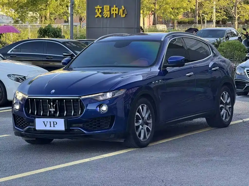 Maserati Levante 2018 — фото 1