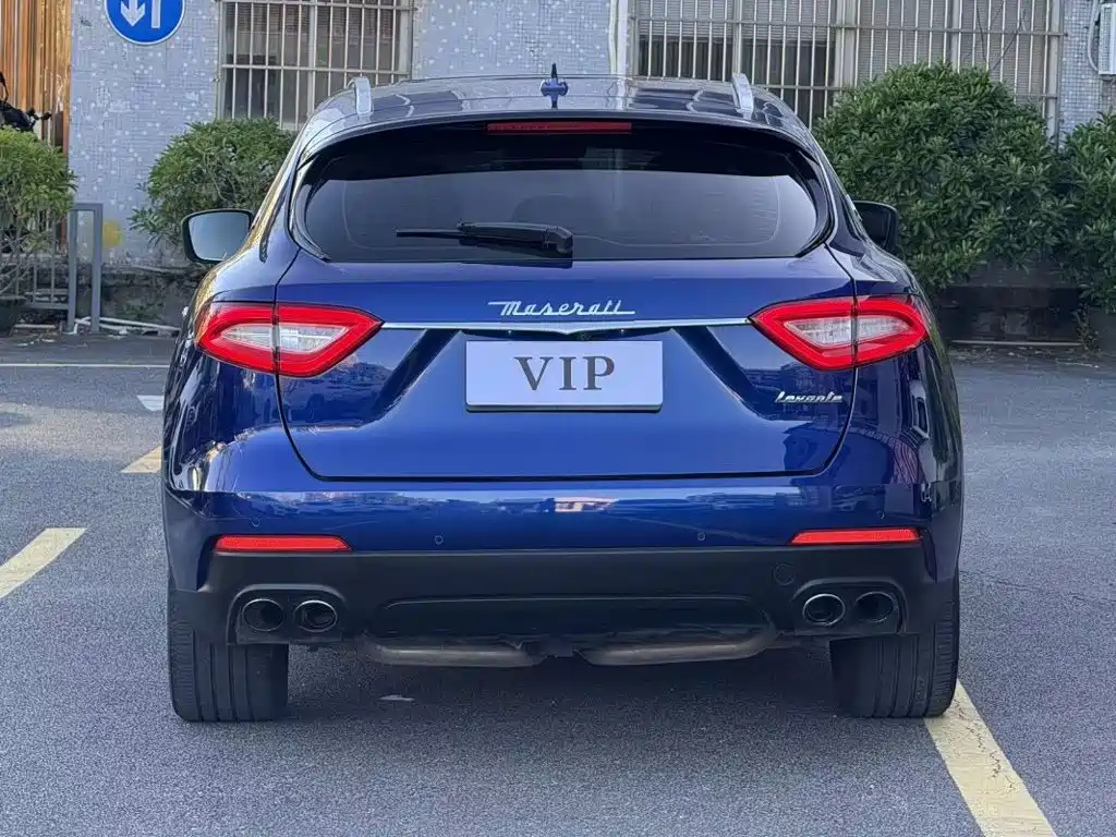 Maserati Levante 2018 — фото 8