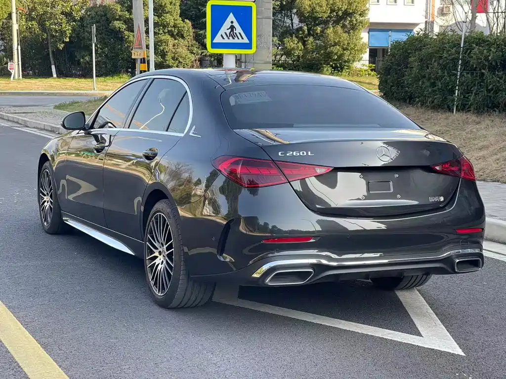 Mercedes-Benz C-Class 2022 — фото 6